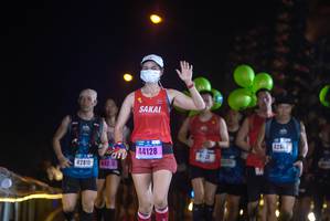 BIB: 4267, 44128, 42815, 442, 4205
                            <button type="button" onclick="openModal(18285032)" class="btn btn-primary btn-sm float-right btn-popup" data-toggle="modal" data-target=".modal-high-quality">
                        <i class="fas fa-shopping-cart"></i> Add to Cart
                    </button>
                                            <button type="button" onclick="isThisMe(18285032, true)" class="btn btn-success btn-sm float-right btn-popup btn-isme hidden" data-toggle="tooltip" data-placement="bottom" title="นี่คือรูปของคุณใช่ไหม คลิกที่นี่เพื่อเอาเข้าอัลบั้ม">
                        <i class="fas fa-plus"></i> Add to album
                    </button>
                    <button type="button" onclick="isThisMe(18285032, false)" class="btn btn-warning btn-sm float-right btn-popup btn-isnotme hidden">
                        <i class="fas fa-ban"></i> Remove from album
                    </button>